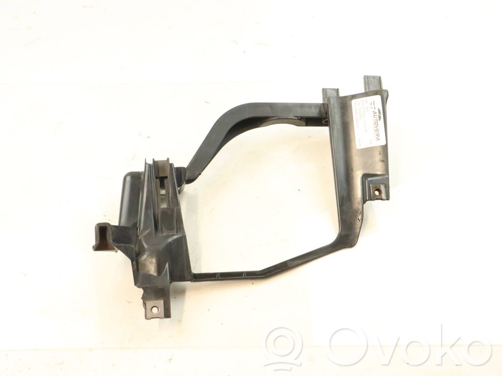 BMW 5 E60 E61 Headlight/headlamp mounting bracket 