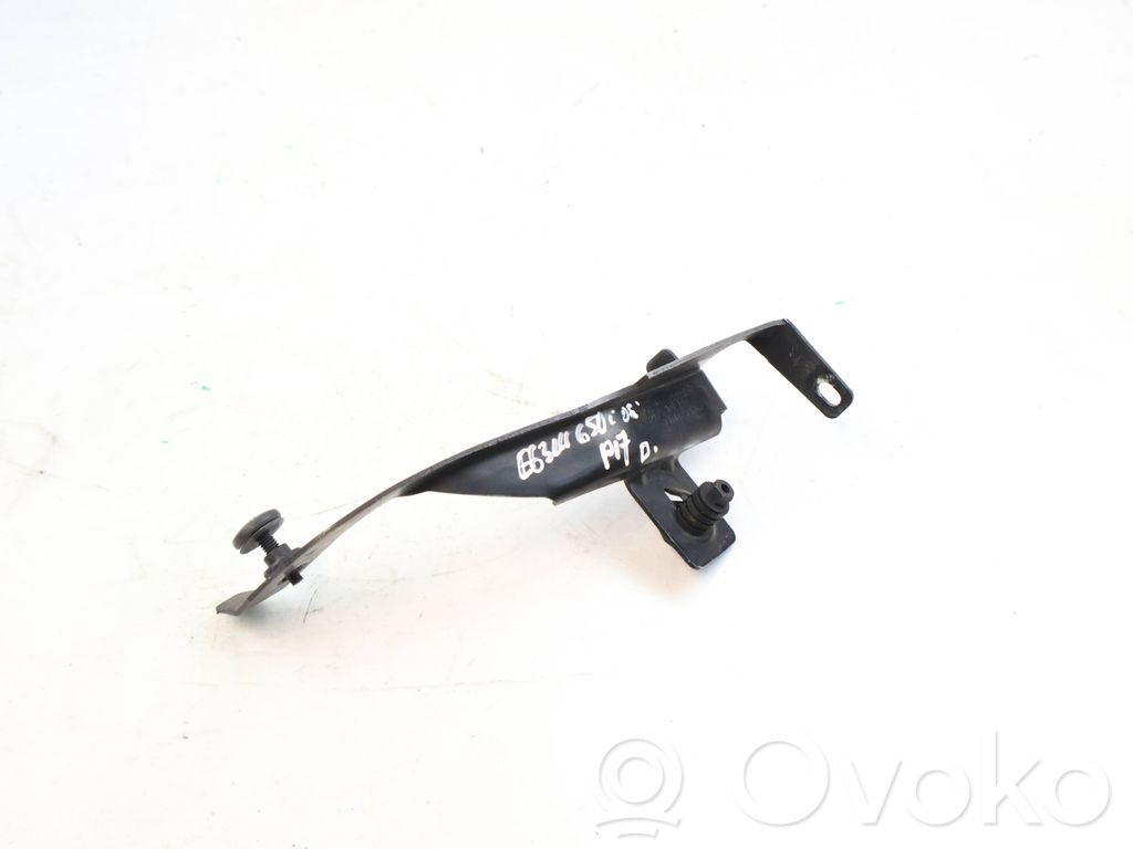 BMW 6 E63 E64 Halterung Kotflügel 