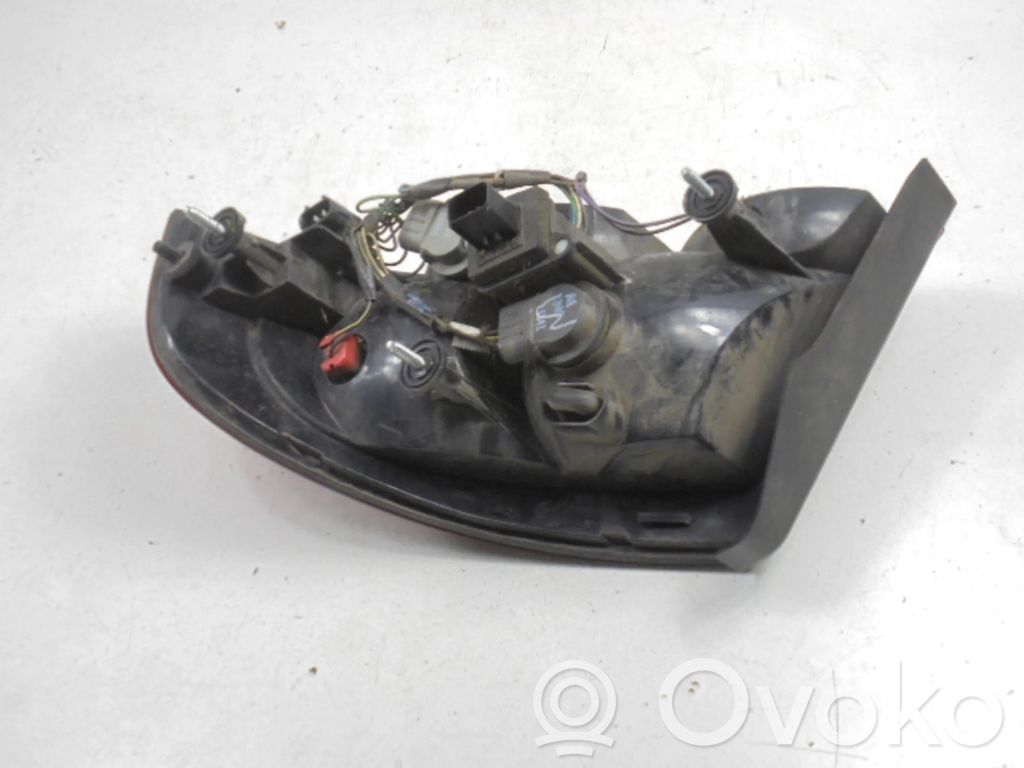 Chrysler Sebring (ST-22 - JR) Rear/tail lights 