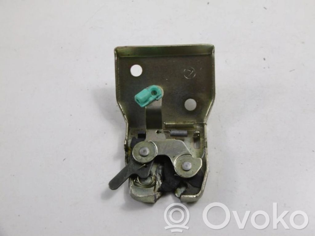 Tailgate/trunk/boot lock/catch/latch