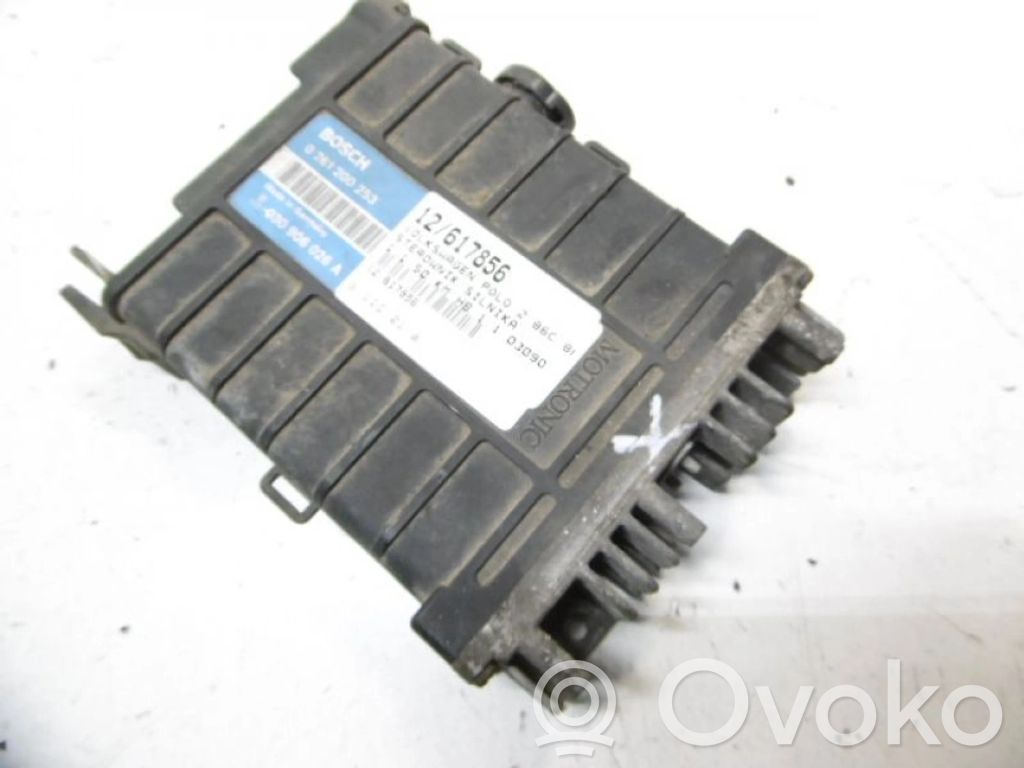 Volkswagen Polo II 86C 2F Engine control unit/module ECU 