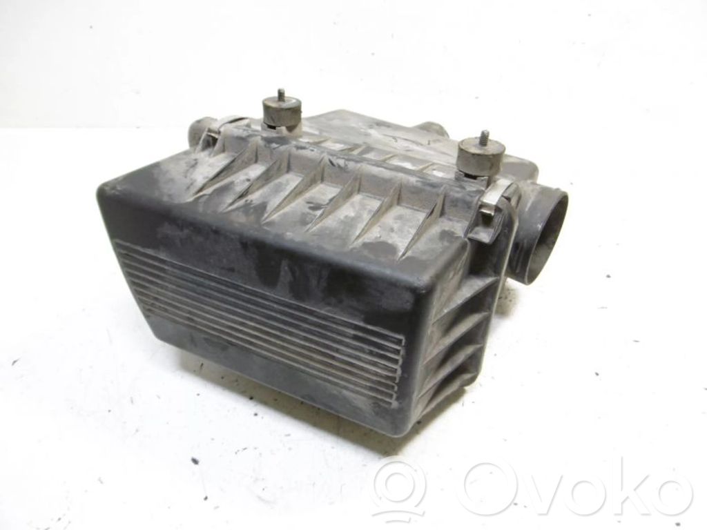 BMW 3 E36 Air filter box 