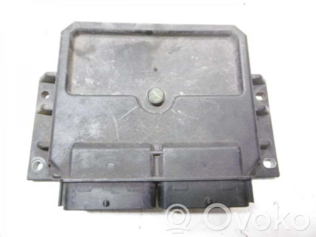 Renault Clio II Engine control unit/module ECU 