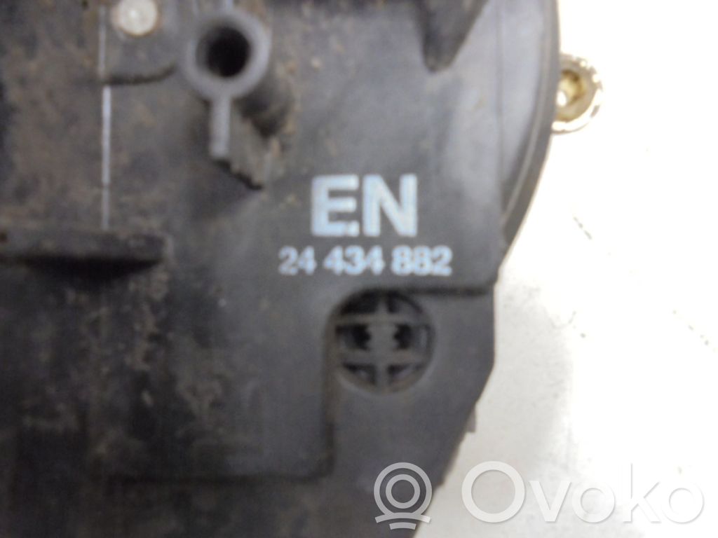 Opel Corsa C Front door lock 