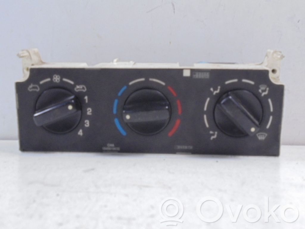 Citroen Berlingo Air conditioning/heating control unit 