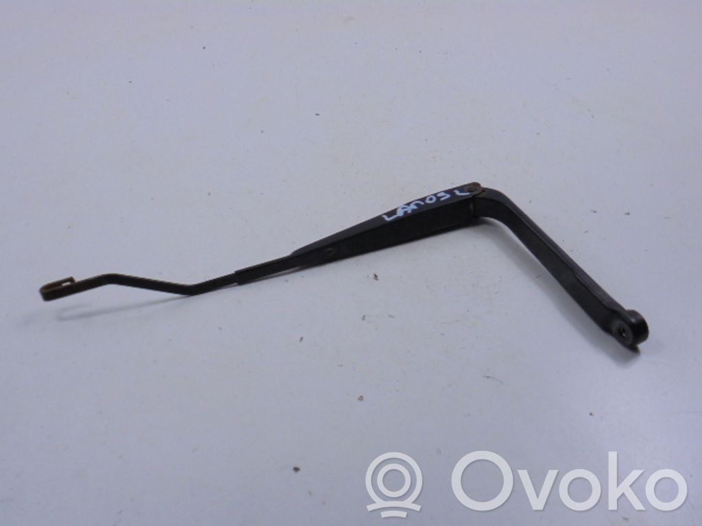 Chevrolet Lanos Wischerarm vorne 