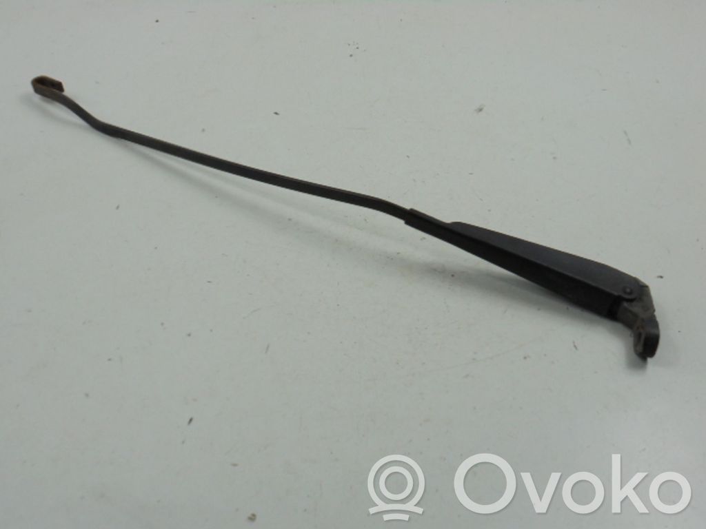 Opel Astra F Front wiper blade arm 