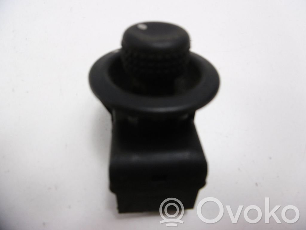 Opel Movano A Wing mirror switch 