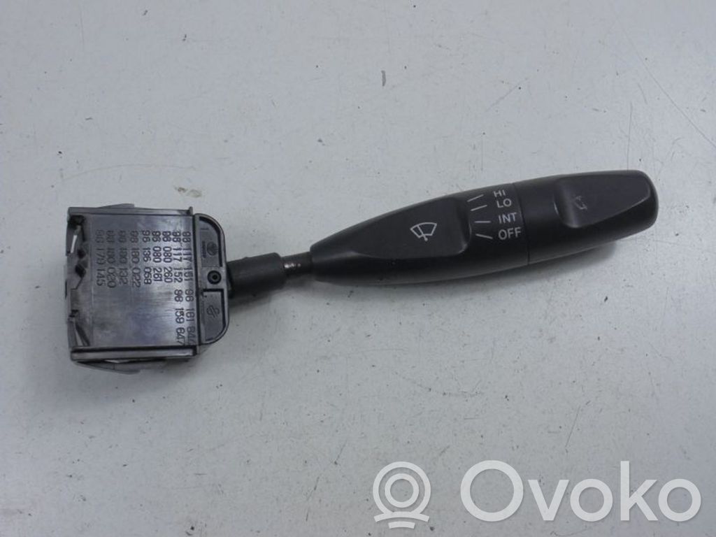 Daewoo Espero Включатель стеклоочистителей 