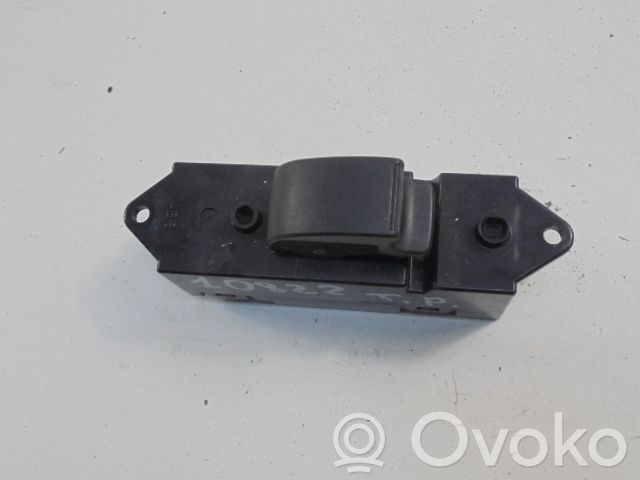 Interruptor del elevalunas eléctrico   MR587879,MR587879