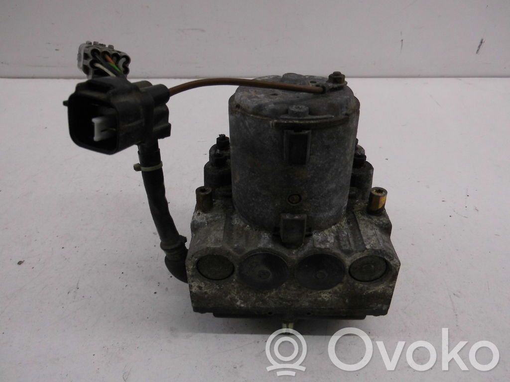 Toyota Carina T190 ABS Pump 