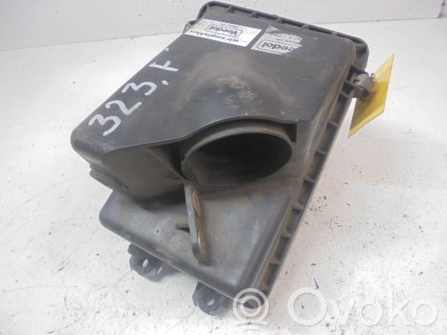 Mazda 323 F Oro filtro dėžė 