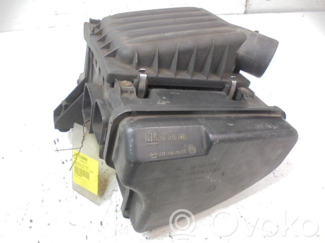 Opel Corsa B Luftfilterkasten 