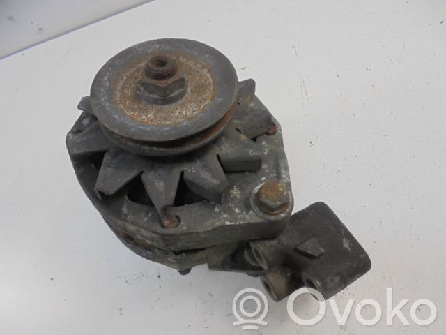 Renault Clio I Generator/alternator 
