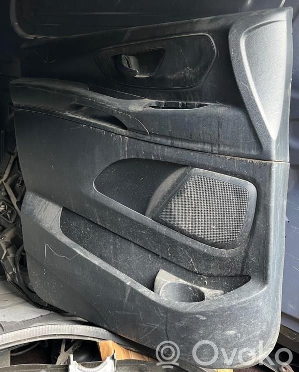 Mercedes-Benz Vito Viano W447 Apmušimas priekinių durų (obšifke) 