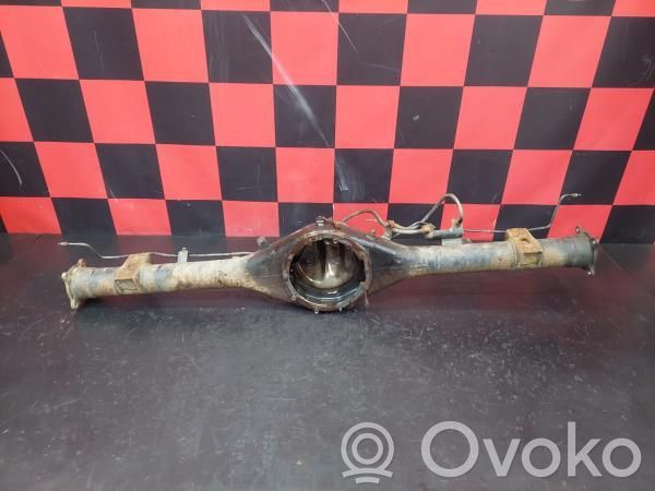 Toyota Hilux (AN10, AN20, AN30) Rear axle beam 