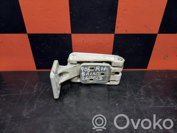 Loading door upper hinge   9067400337,BAIXO