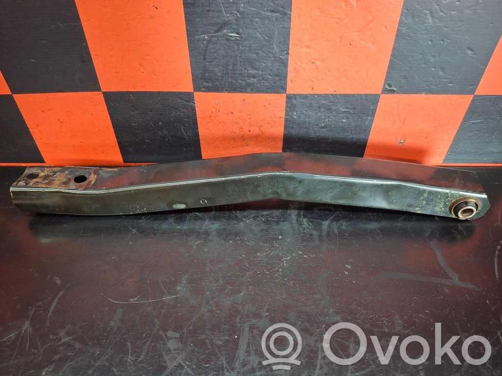 Holder (bracket)   AV61101W05AD,ESQUERDO