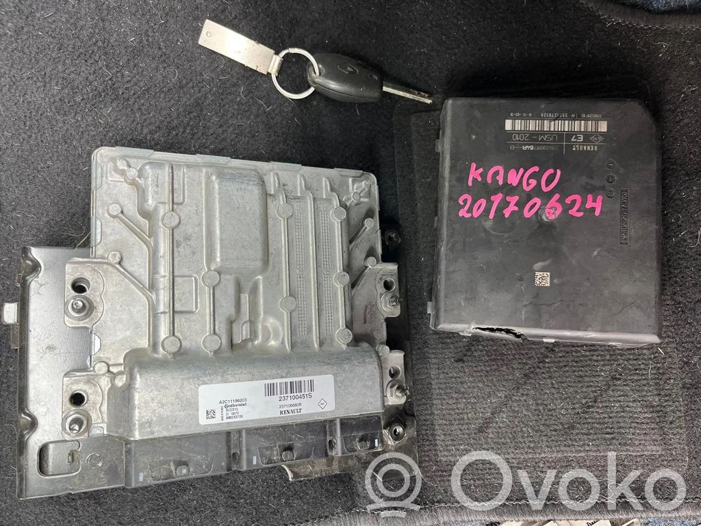 Renault Kangoo II Engine control unit/module 