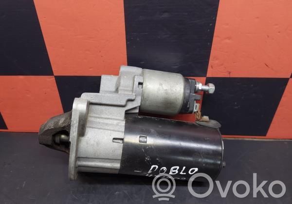Starteris   51787218,0001107478BOSCH,0001108420BOSCH,0001108421BOSCH,0001108450BOSCH,0001108456BOSCH,3110055L00,3110055L01,517872180,51808557,68080459AA,93951787218,93951808557,A00518085570