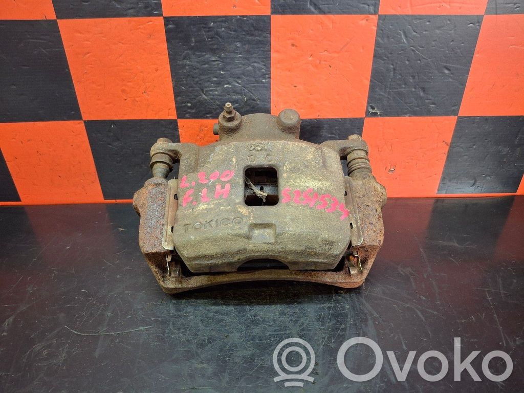 Mitsubishi L200 Front brake caliper 