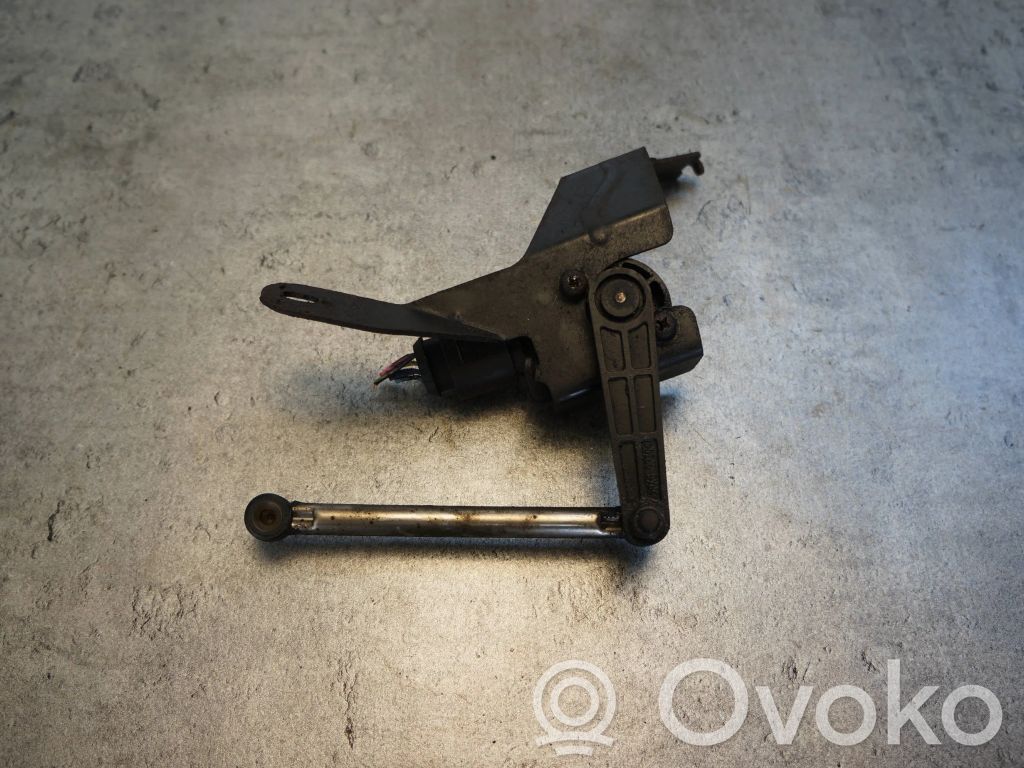 Infiniti Q70 Y51 Front height sensor lever 