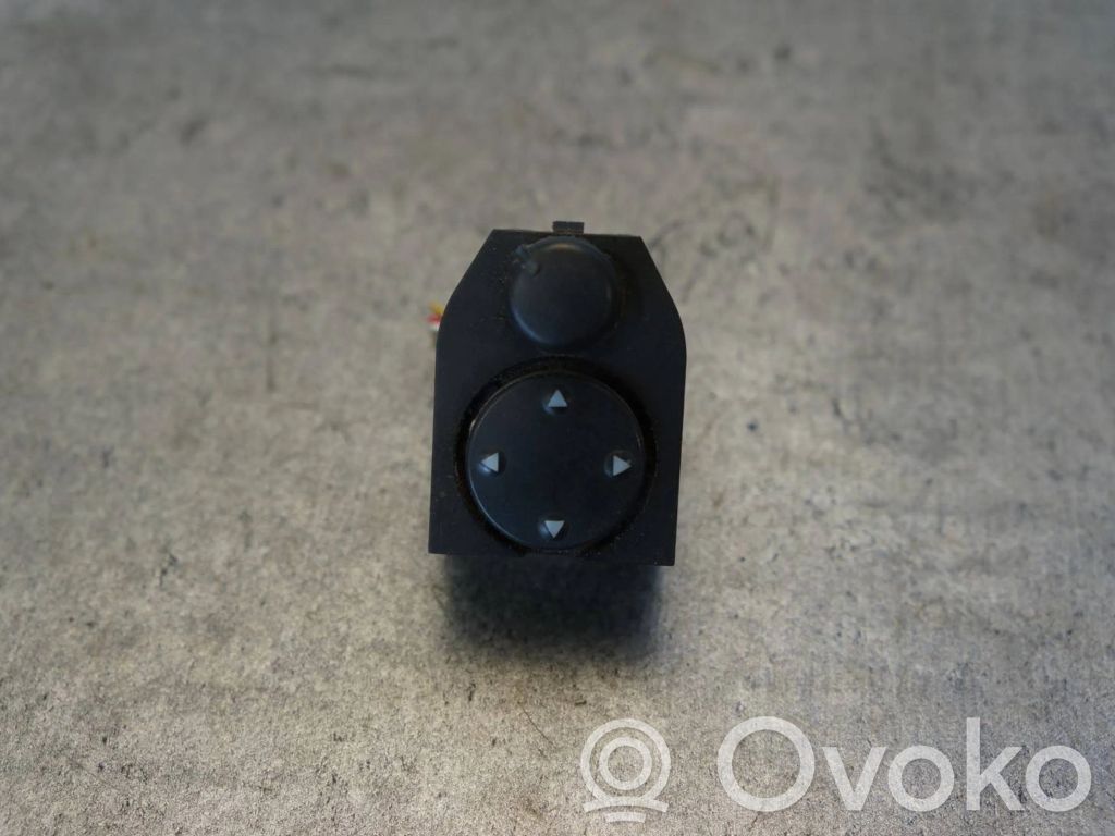 Audi A3 S3 8L Wing mirror switch 