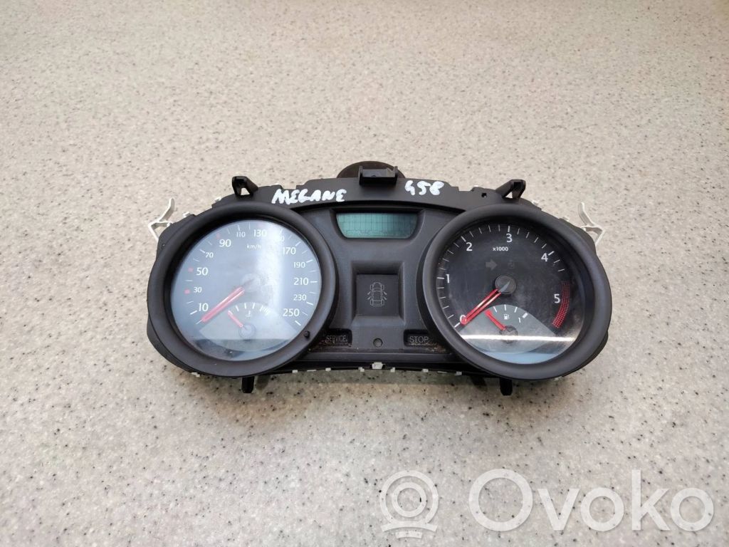 Renault Megane II Speedometer (instrument cluster) 