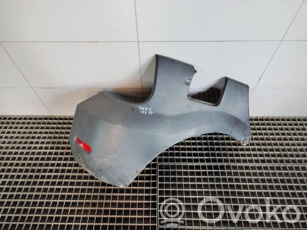 Renault Scenic RX Moldura de la esquina del parachoques trasero 