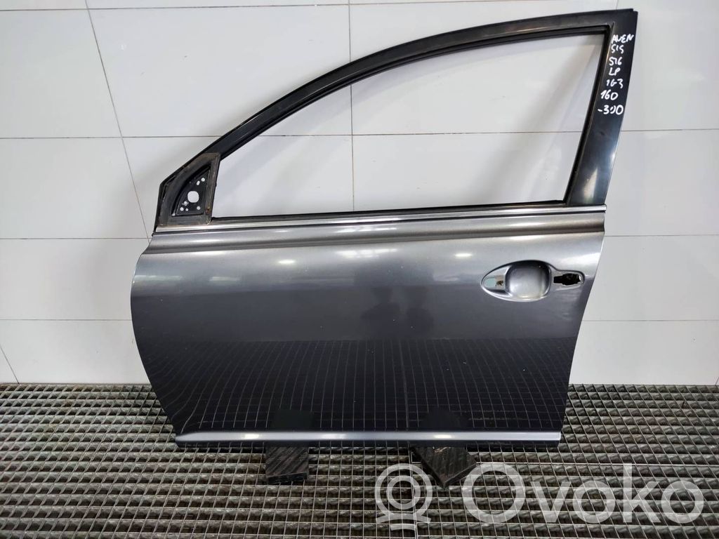 Toyota Avensis T250 Front door 