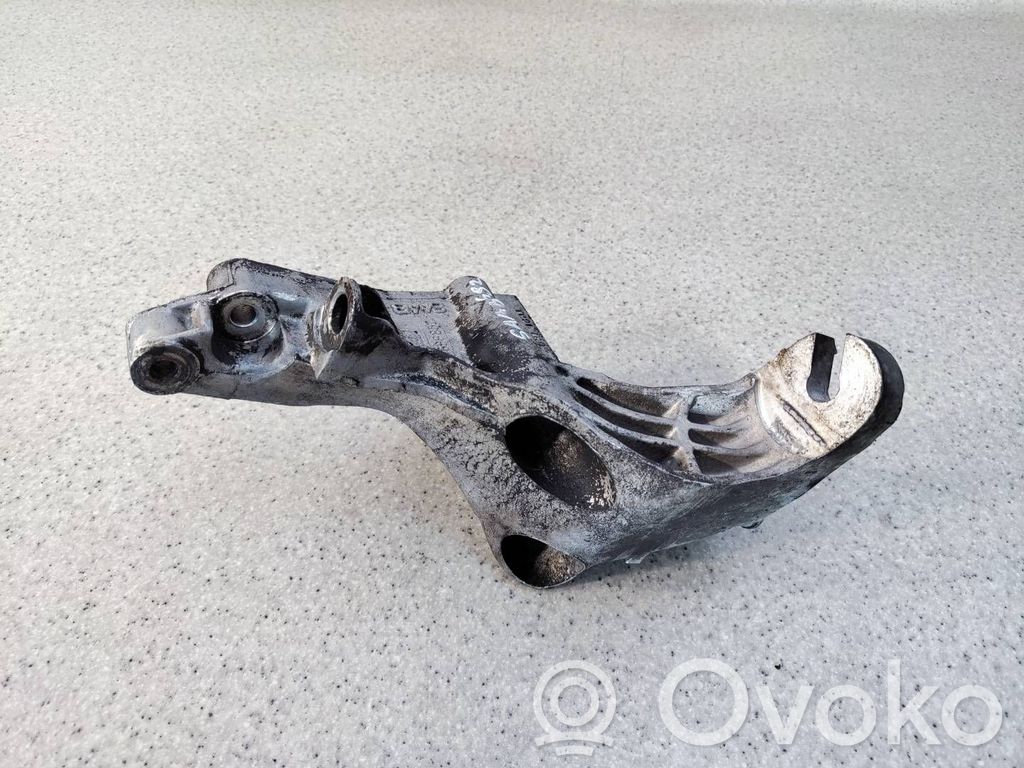 Saab 9-5 Gearbox mounting bracket 
