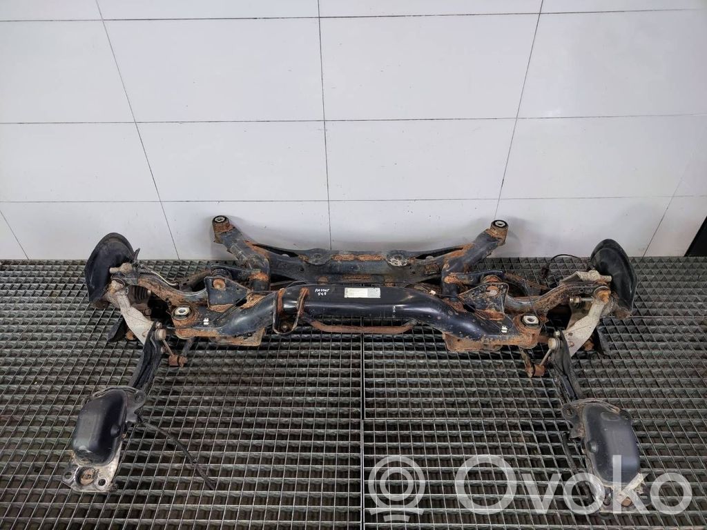 Volkswagen PASSAT B7 Bastidor trasero 