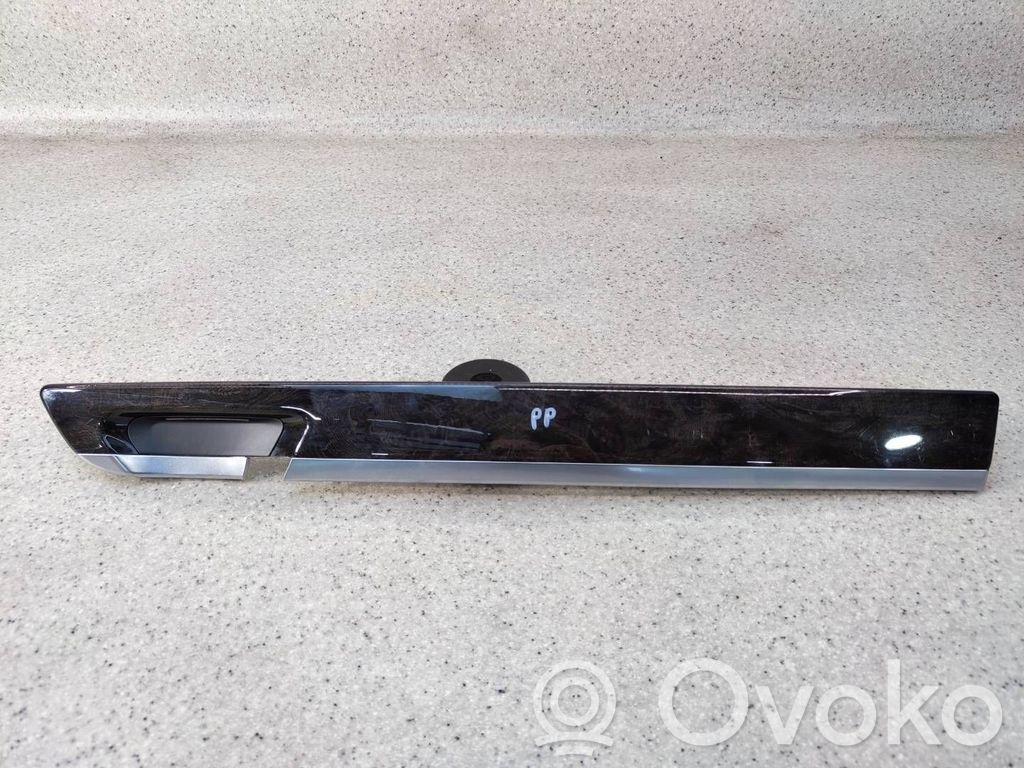 BMW 7 F01 F02 F03 F04 Inne elementy wykończeniowe drzwi przednich 