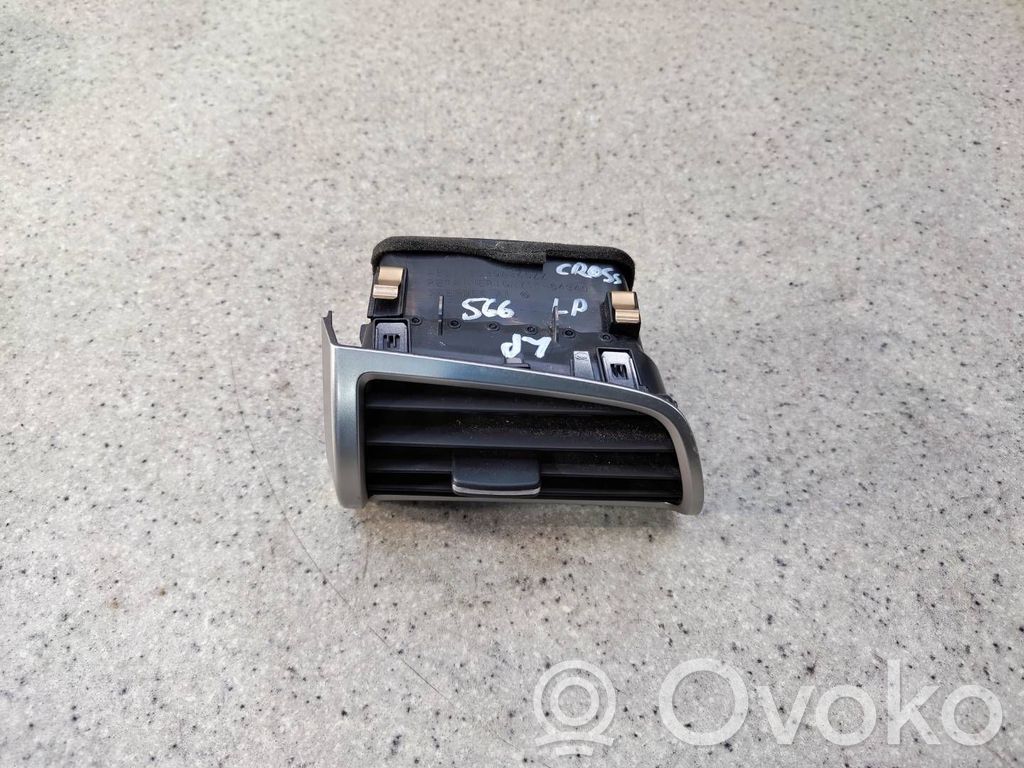 Mitsubishi Eclipse Cross Lango oro grotelės 