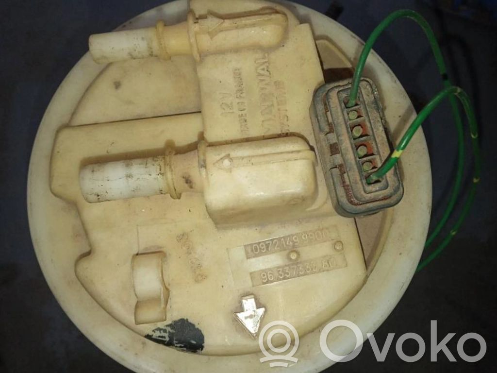 Peugeot Partner Pompă combustibil în rezervor 