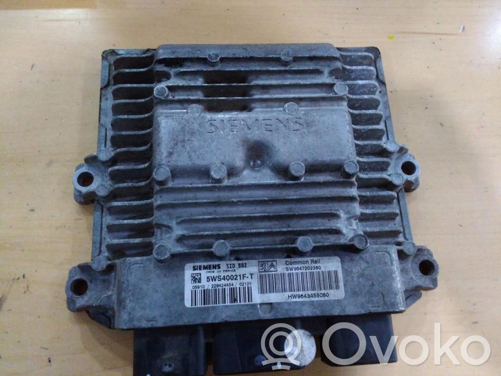 Engine control unit/module ECU   SW9647202380