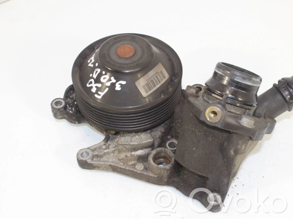 BMW 3 F30 F35 F31 Pompa wody 