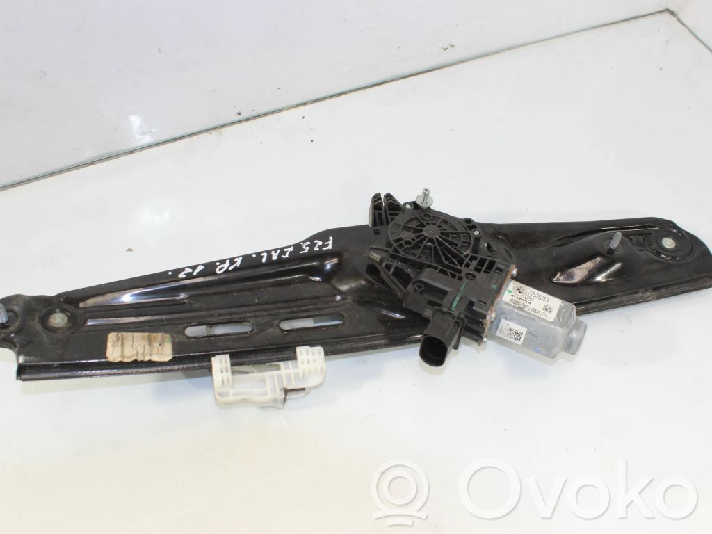 BMW X3 F25 Elektryczny podnośnik szyby drzwi tylnych 