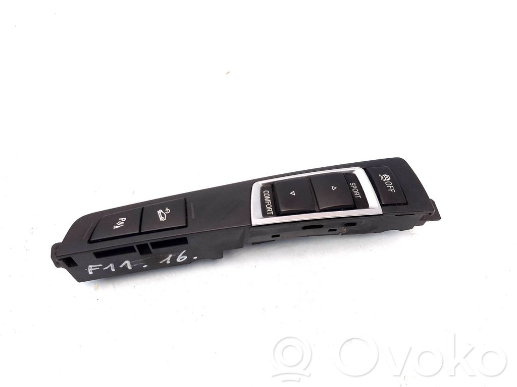BMW 5 F10 F11 Przycisk / Włącznik czujnika parkowania PDC 