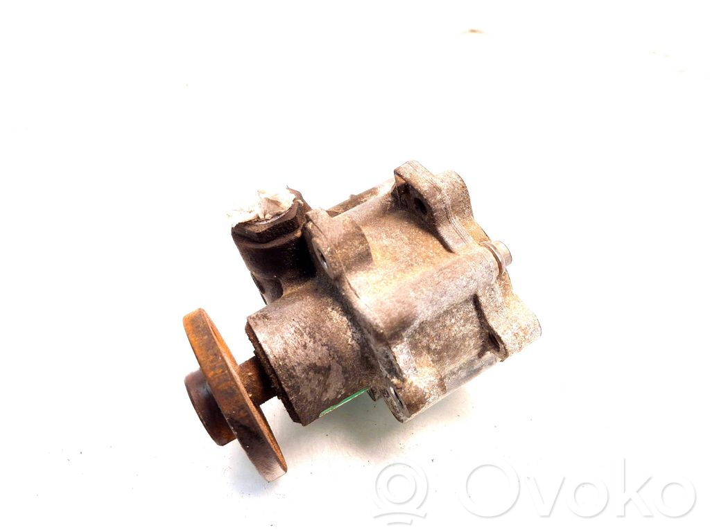 BMW 3 E90 E91 Power steering pump 