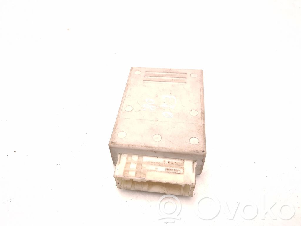 BMW X5 E70 Tire pressure control unit 