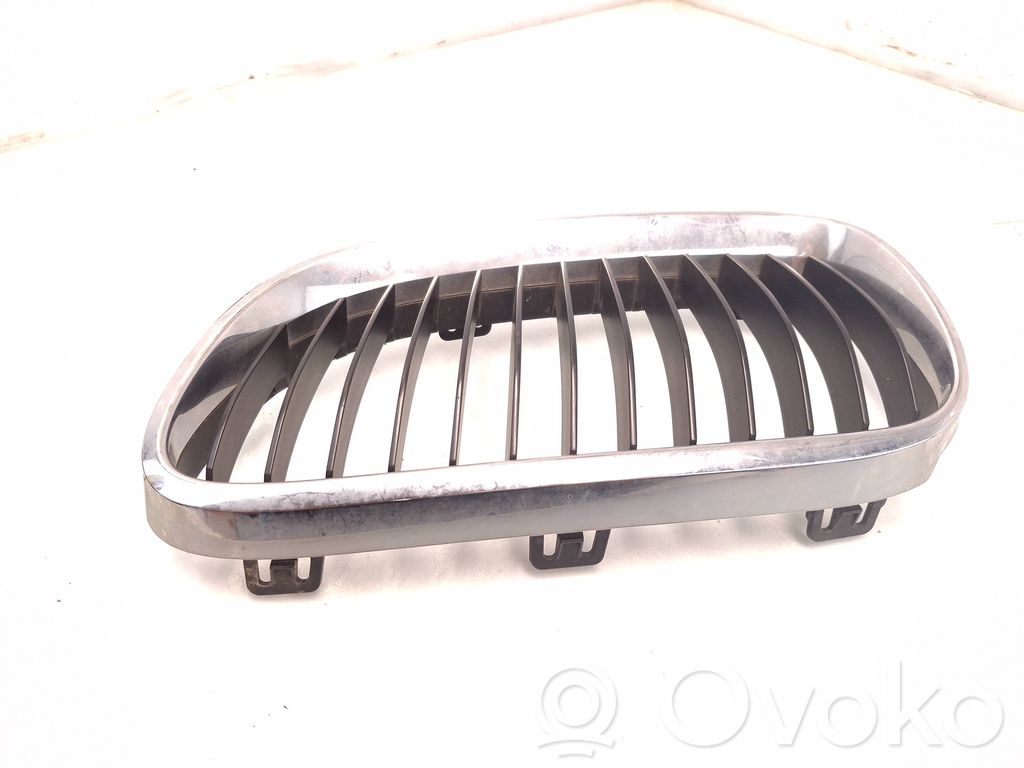 BMW 3 E92 E93 Front bumper upper radiator grill 