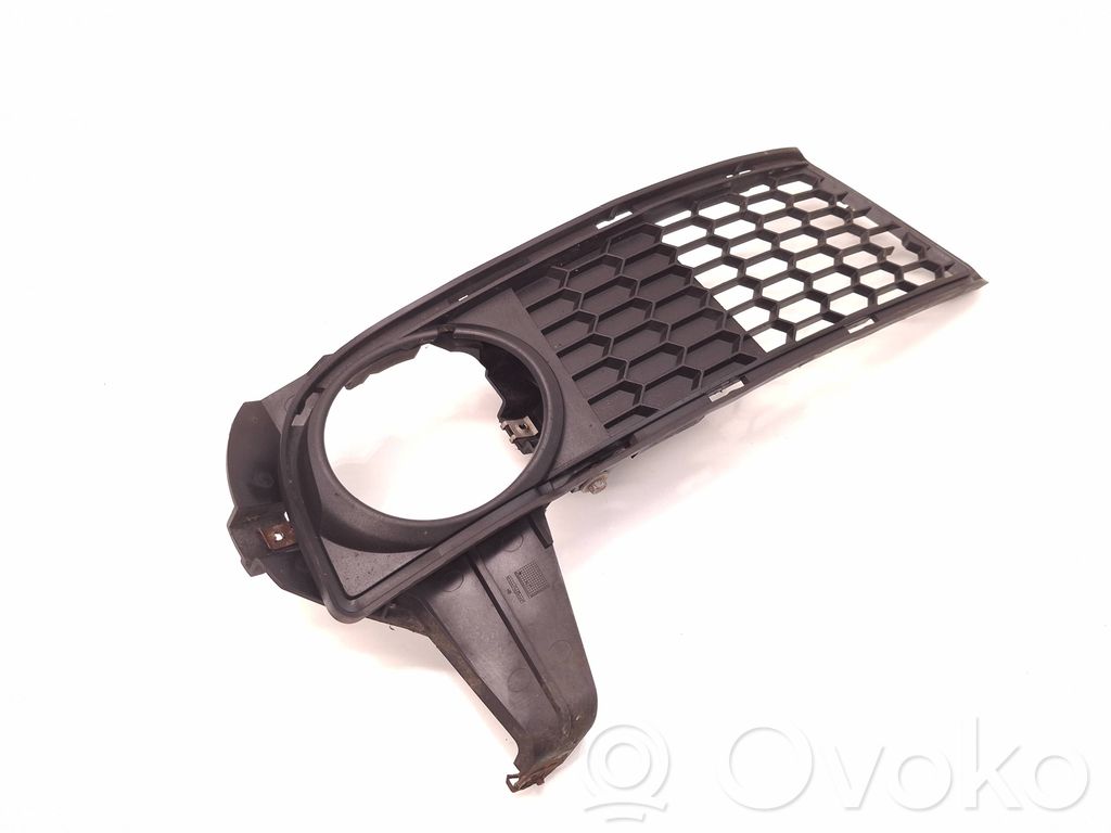 BMW 1 E82 E88 Front fog light trim/grill 