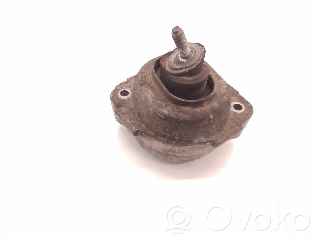BMW X3 E83 Engine mount bracket 