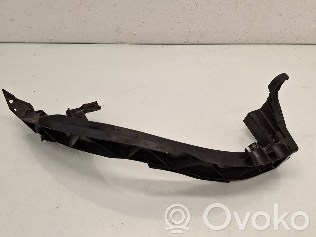 BMW 1 E81 E87 Headlight/headlamp mounting bracket 