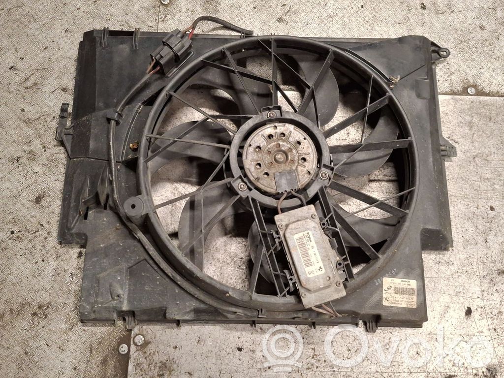 BMW 1 E81 E87 Elektrinis radiatorių ventiliatorius 