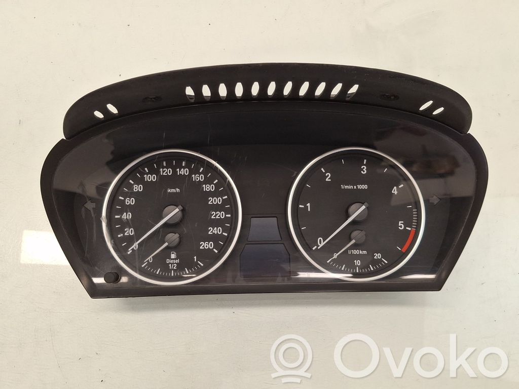 BMW X5 E70 Speedometer (instrument cluster) 