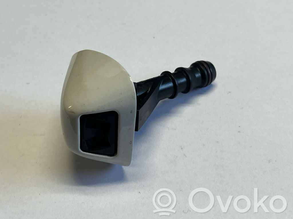 BMW 1 E81 E87 Žibintų apiplovimo purkštukas (-ai) 