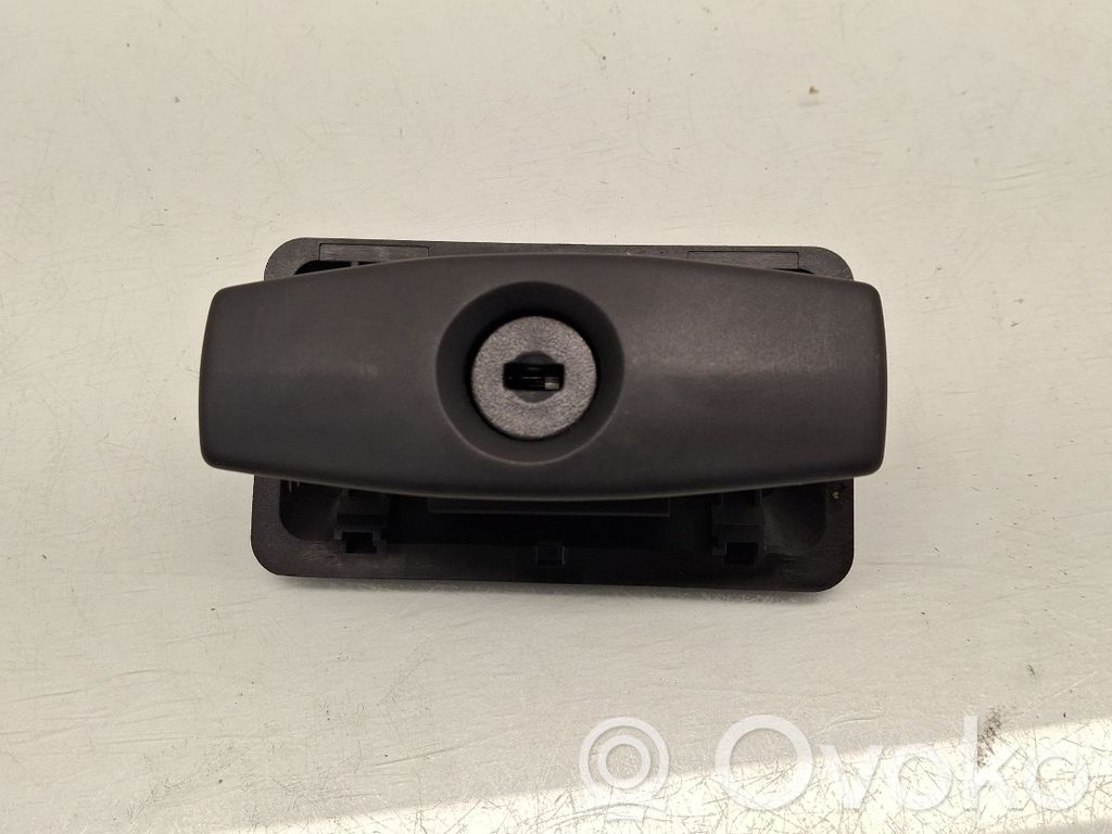 BMW 5 E60 E61 Glove box handle 
