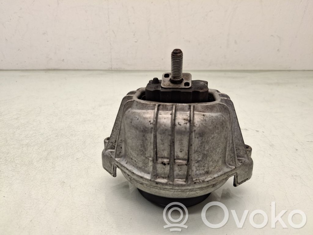 BMW X1 E84 Engine mount bracket 